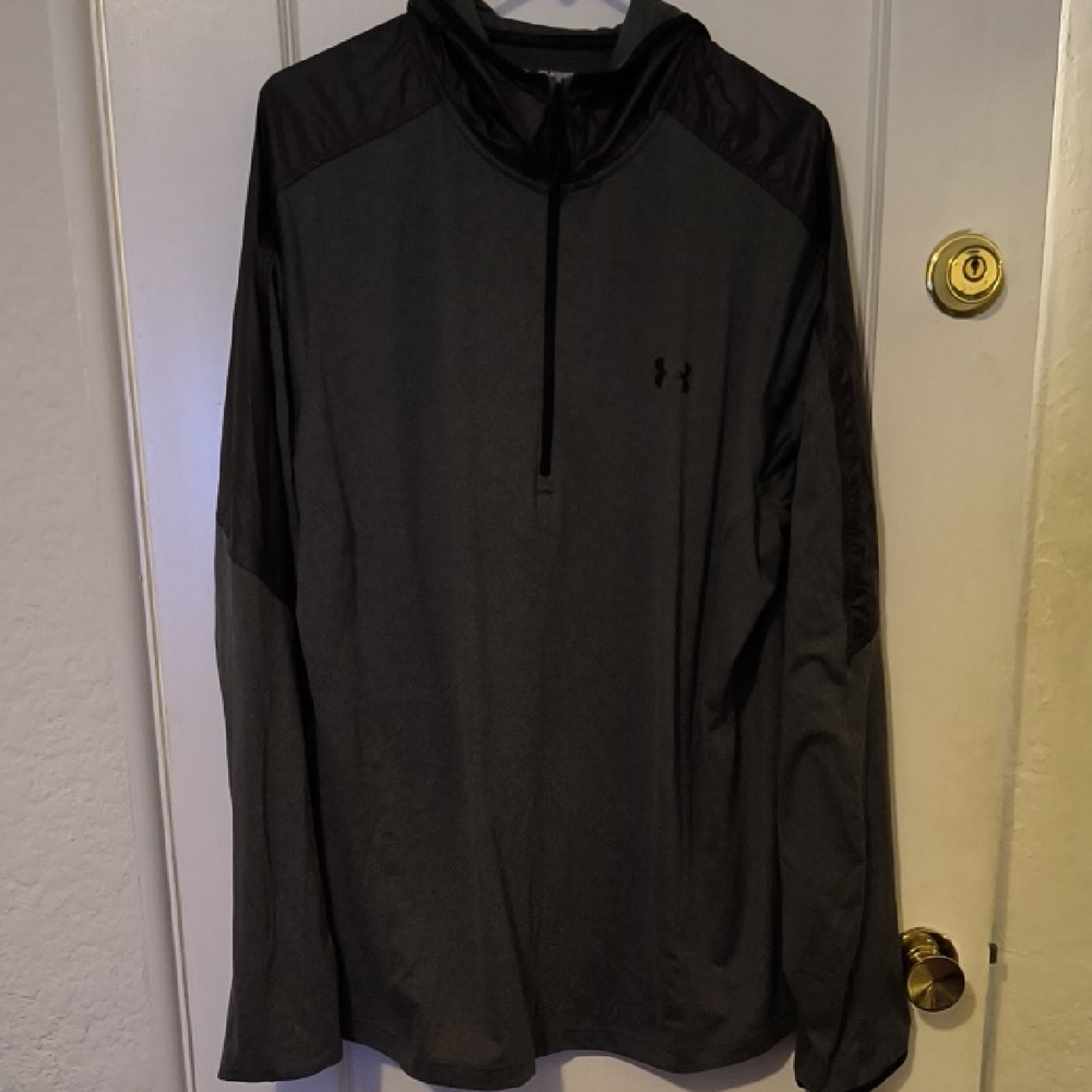 Under Armour | Men's Gray and Black Windbreaker